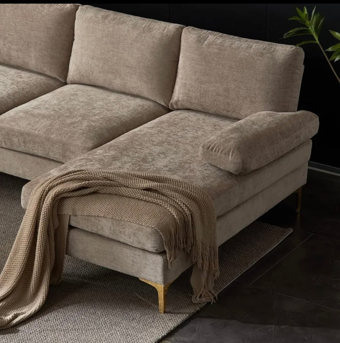 Modular, U shaped, sectional sofa